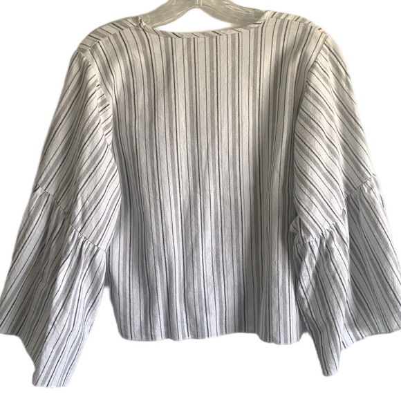 Lavender Field Tie Front Bell Sleeve V-Neck Boho Top - Picture 4 of 5